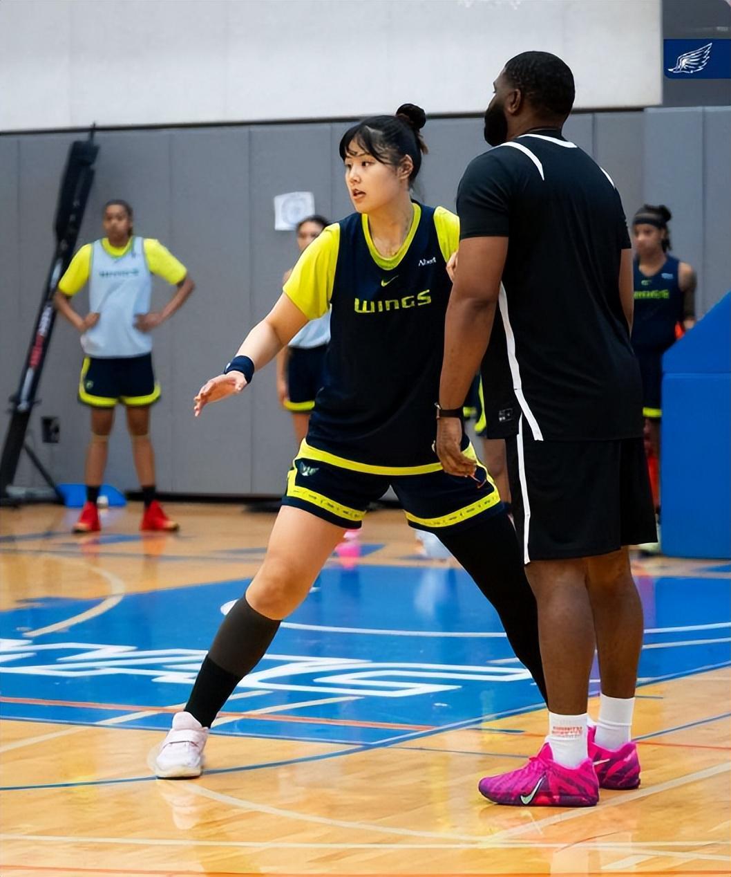 jiuyou-她为张子宇打样！李月汝替补出战4分钟仅3分 女姚明或不适合WNBA